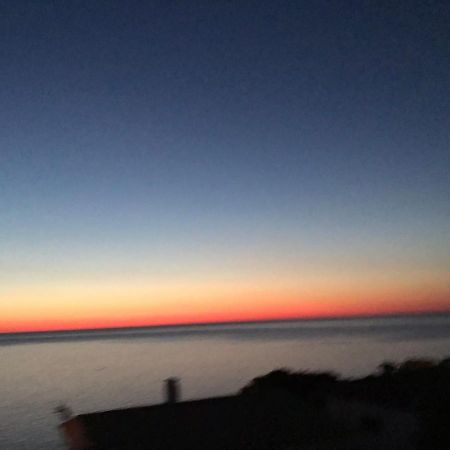 Llança Apartment Sea View מראה חיצוני תמונה